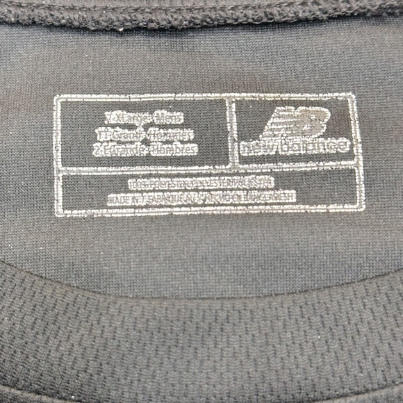 New Balance Men's Black Sleeveless Tank Top Workout Shirt - XXLarge - Picture 6 of 8